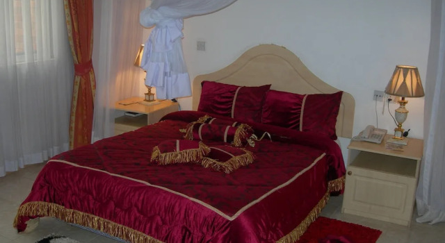 Studio Khalifa Executive Suites