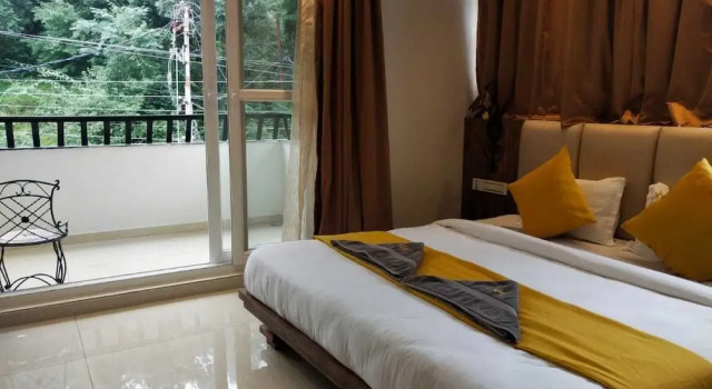 Номер Executive Hotel Malghotras by Hazel Hotels