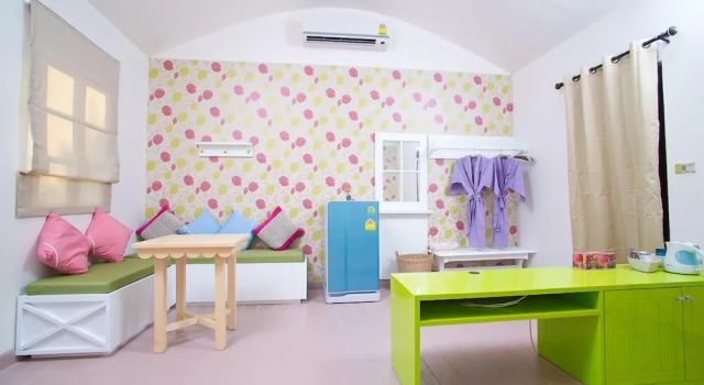 Трёхместный номер Deluxe Gorilla Hills Hua Hin Hotel