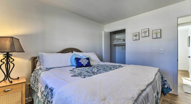 Downtown Gilbert Home w/ Fenced Yard & Fire Pit!, Book Hotel Hoteller i Gilbert med parkering, Parkering