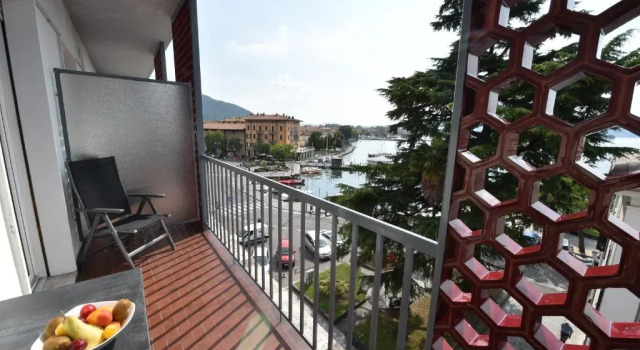 Трёхместный номер Standard с балконом Ambra Hotel