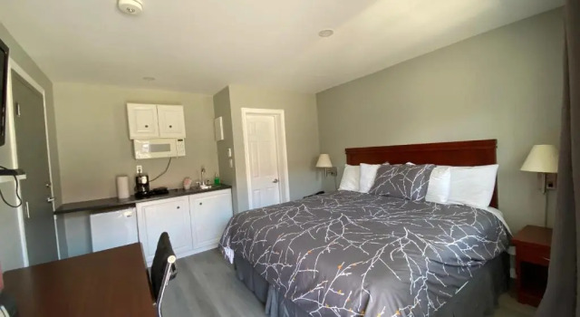 Номер Standard Lakeshore Suites
