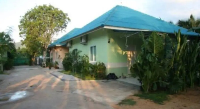 Klongtoei Resort