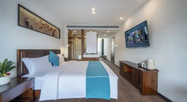 Семейный люкс с 2 комнатами с балконом Phoenix Qingcheng Mountain Water · Courtyard Viewing Homestay