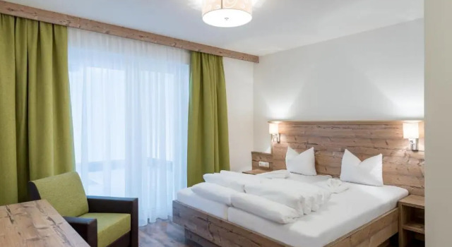 Апартаменты c 1 комнатой с балконом A Casa Saphir Appartement-Hotel