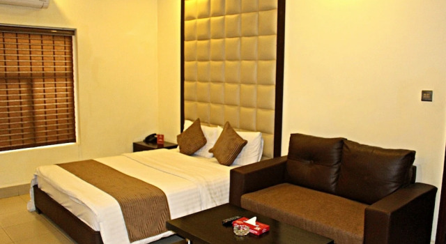 Номер Executive Hotel Akbar International