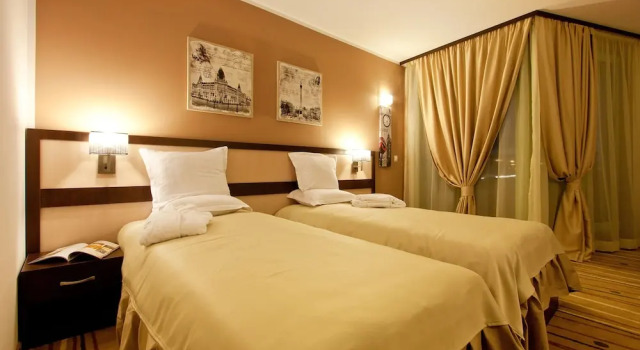 Двухместный номер Standard с балконом Earth & People Hotel & SPA