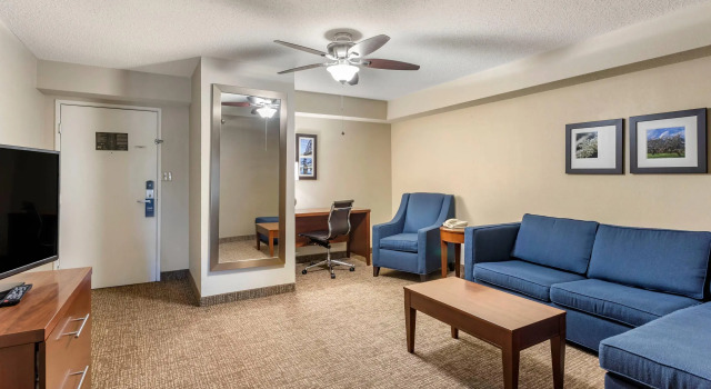 Четырёхместный люкс Comfort Inn & Suites Little Rock Airport