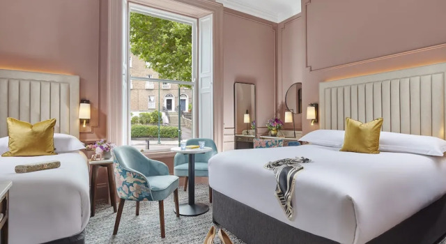 Трёхместный номер Standard Waterloo Town House & Suites