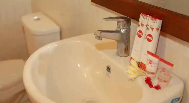 Capital O 91940 Flexible Property Near Mall Bassura Near Taman Bassura/ mall bassura, Book Hotel Jakarta Jakarta Province