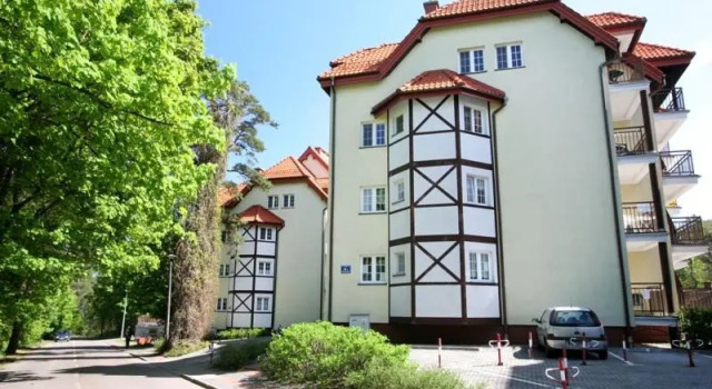 Nadmorskie Pokoje i Apartamenty, Varaa Huoneisto Krynica Morska 