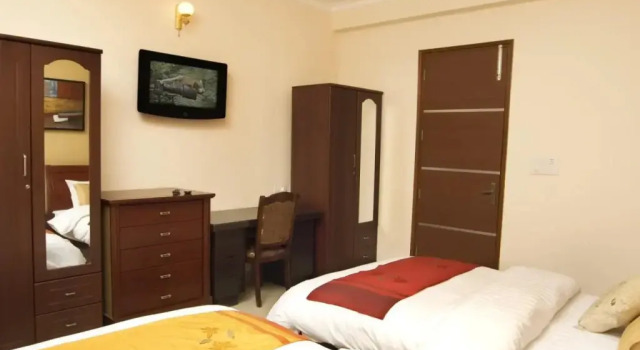 Tree Top Greens Serviced Apartment, Забронировать Апартаменты/квартира Гургаон Gurgaon Region, рядом с Улица Гольф-Корс-роуд