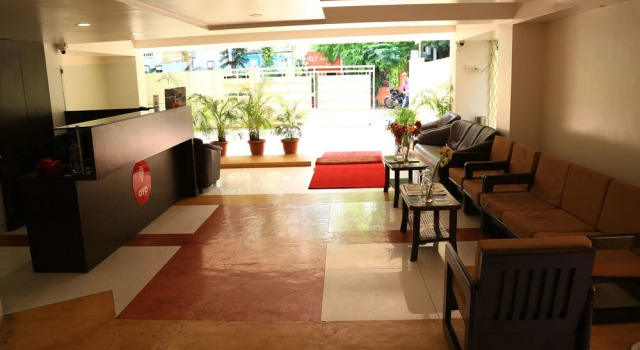 OYO 13771 Executive Residency, Buchen Sie Hotel Pune Maharashtra, in der Nähe von Ruby Hall Clinic