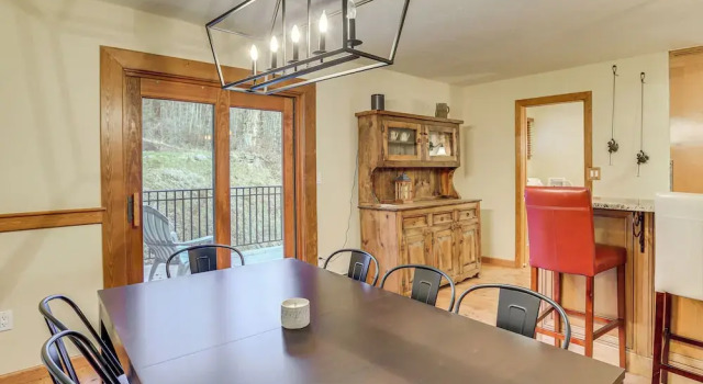 2 Mtn-view Decks! East Vail Unit By Trails & Bus, Забронировать Апартаменты/квартира Вейл Roosevelt National Forest, рядом с Vail Racquet Club