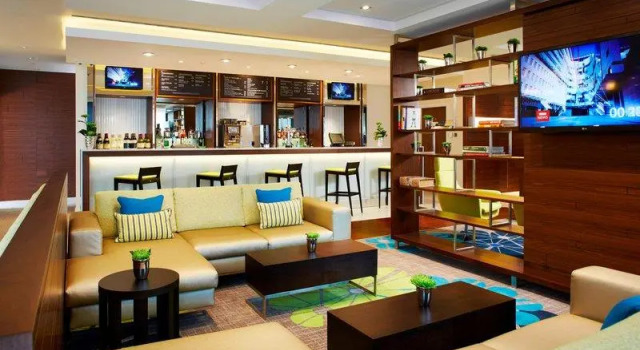 Полулюкс Courtyard by Marriott Aberdeen Airport