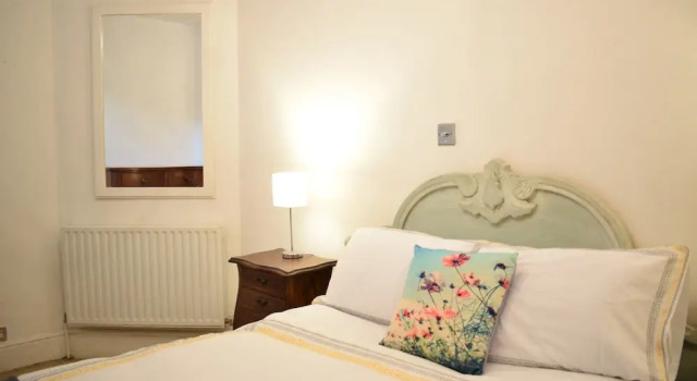 1 Bedroom Apartment in West London
