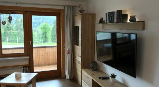 Апартаменты с видом на горы Almblick Ferienwohnung