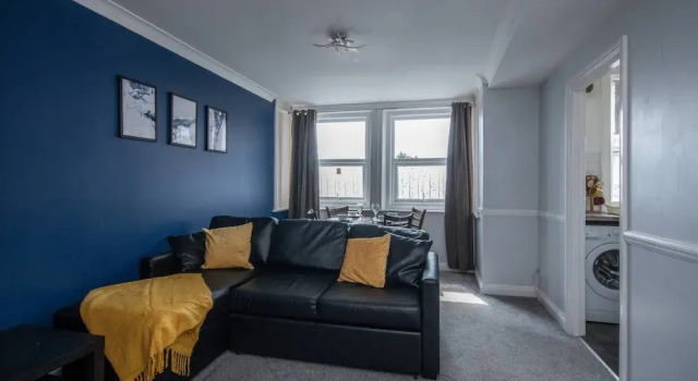 in Bournemouth With 2 Bedrooms and 1 Bathrooms, Забронировать Апартаменты/квартира Борнмут Дорсет, рядом с Железнодорожный вокзал Борнмута