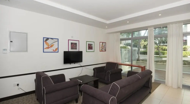 New Arabian Holiday Homes - Residence 4, Забронировать Отель Дубай Эмират Дубай, рядом с Meaisem City Centre
