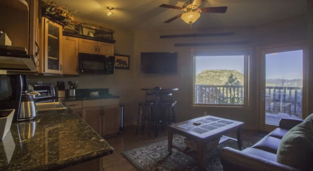 Номер Standard c 1 комнатой Marys Lake Lodge Mountain Resort and Condos