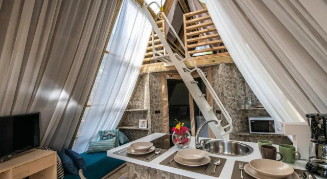 Тент Europa Camping Village