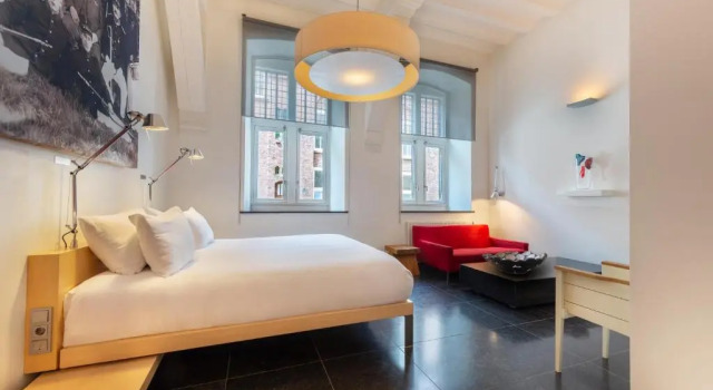Полулюкс Kruisherenhotel Maastricht - Oostwegel Collection, member of Design Hotels