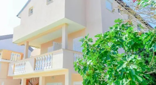 Apartments Tina