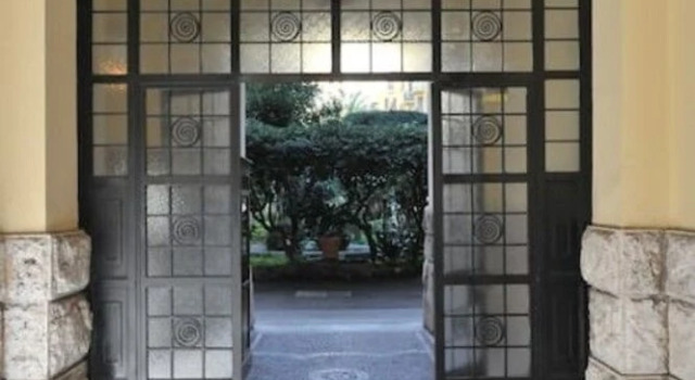 Stylish and Chic 4 Bed/3 Bath in a Great Area, Prenota Hotel Roma Lazio