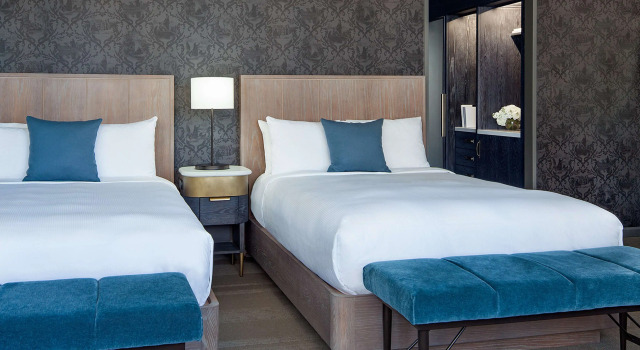 The Marquette Hotel, Curio Collection by Hilton