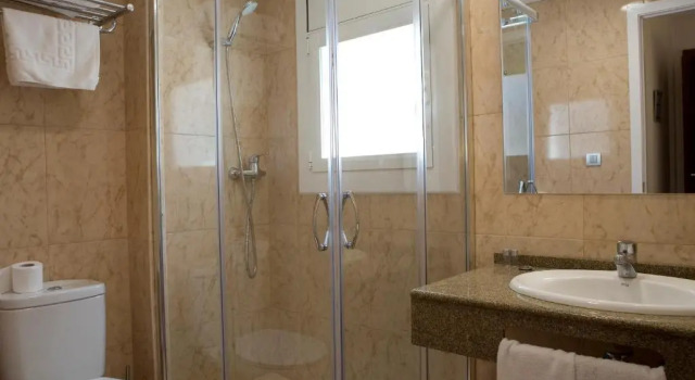 Двухместный номер Standard Hotel Tolosa