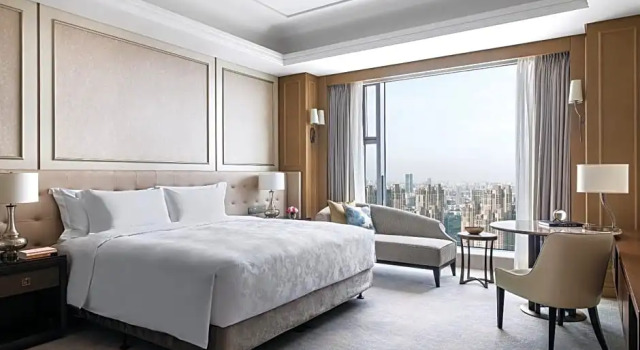 Двухместный номер Standard The Langham, Hefei