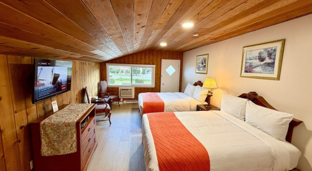 Quadruple suite Vue sur la rivière Swiss Chalets Motel