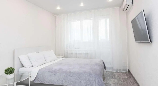 Apartments on 43 Chistopolskaya street, Prenota Appartamento Hotel economici a Tatarstan