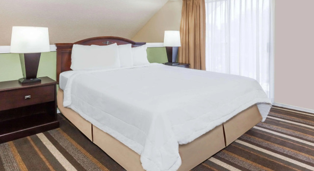 Hawthorn Suites Dallas Love Field