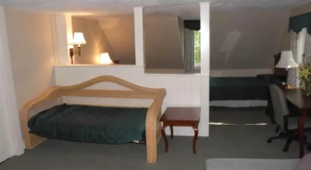 Storybook Inn & Suites, Rezervați Hotel Bartlett New Hampshire