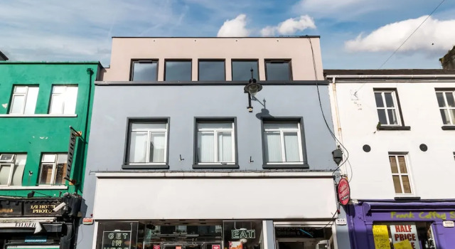 Central Park Apartment 3, Book Apartment Hotels in Kerry with Parking, Parking
