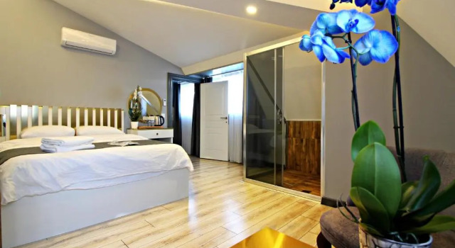 Трёхместный номер Deluxe Beylife Suit Hotel