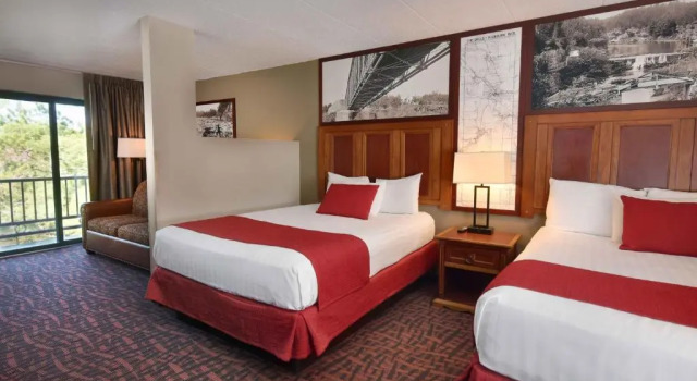 Четырёхместный люкс с видом на реку Chula Vista Resort, Trademark Collection by Wyndham
