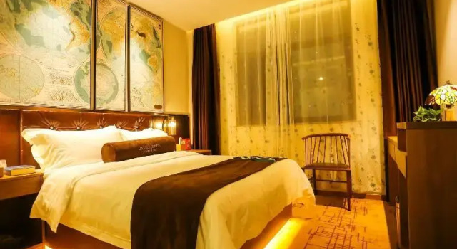 James Joyce Coffetel·Xinyang Normal University, Book Hotel Xinyang Henan