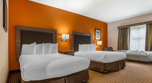 Четырёхместный номер Standard Best Western Plus Circle Inn
