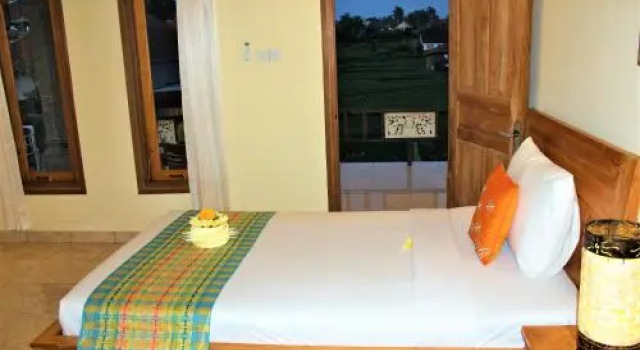 Restu Ubud Villa, Забронировать Гостевой дом Отели провинции Бали с завтраком, Завтраки