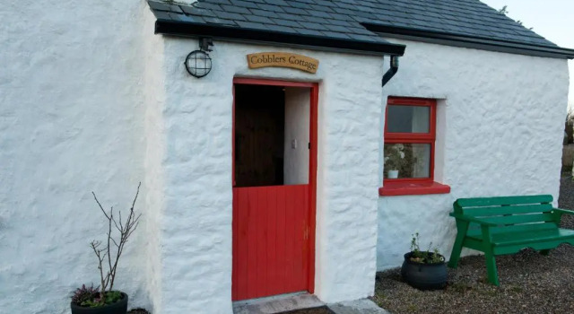 Cobblers Cottage Creggan, Book Feriehus Greencastle Tyrone County