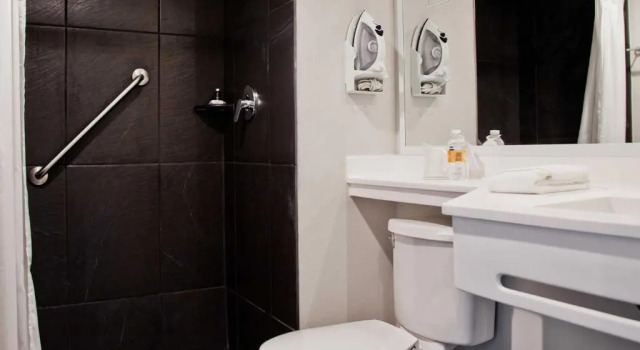 Четырёхместный номер Standard City Express by Marriott Tuxpan