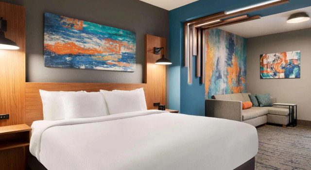 Двухместный люкс Executive La Quinta Inn & Suites by Wyndham Marysville