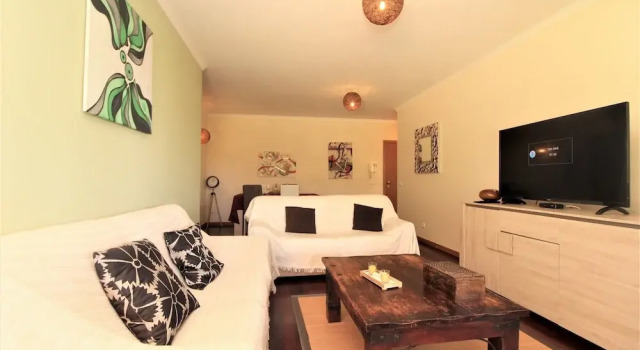 Apartment With Very Big Garden Near Beach, Boek Appartement Caniço Madeira