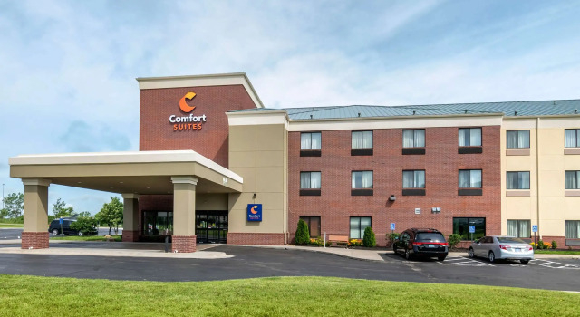 Comfort Suites Speedway - Kansas City, Забронировать Отель Канзас-Сити Канзас