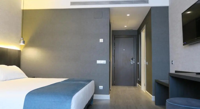 Четырёхместный номер Superior HG City Suites Barcelona