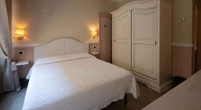 Номер Deluxe Bed Bra