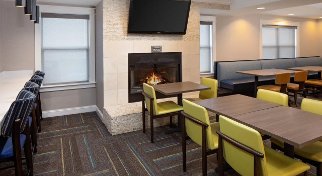 Residence Inn Boston Dedham, 预订 酒店 戴德姆 波士顿都会区