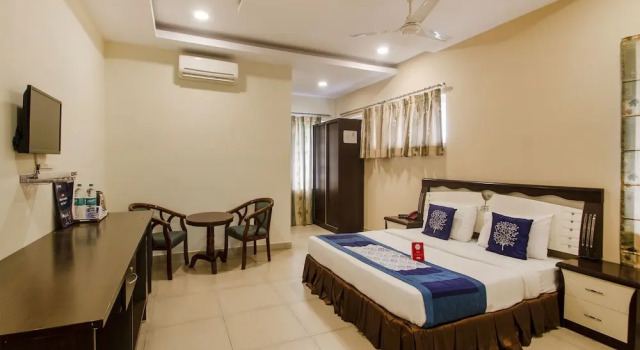 Sravya Compact Residency by OYO Rooms, Rezerwuj Hotel Gachibowli 